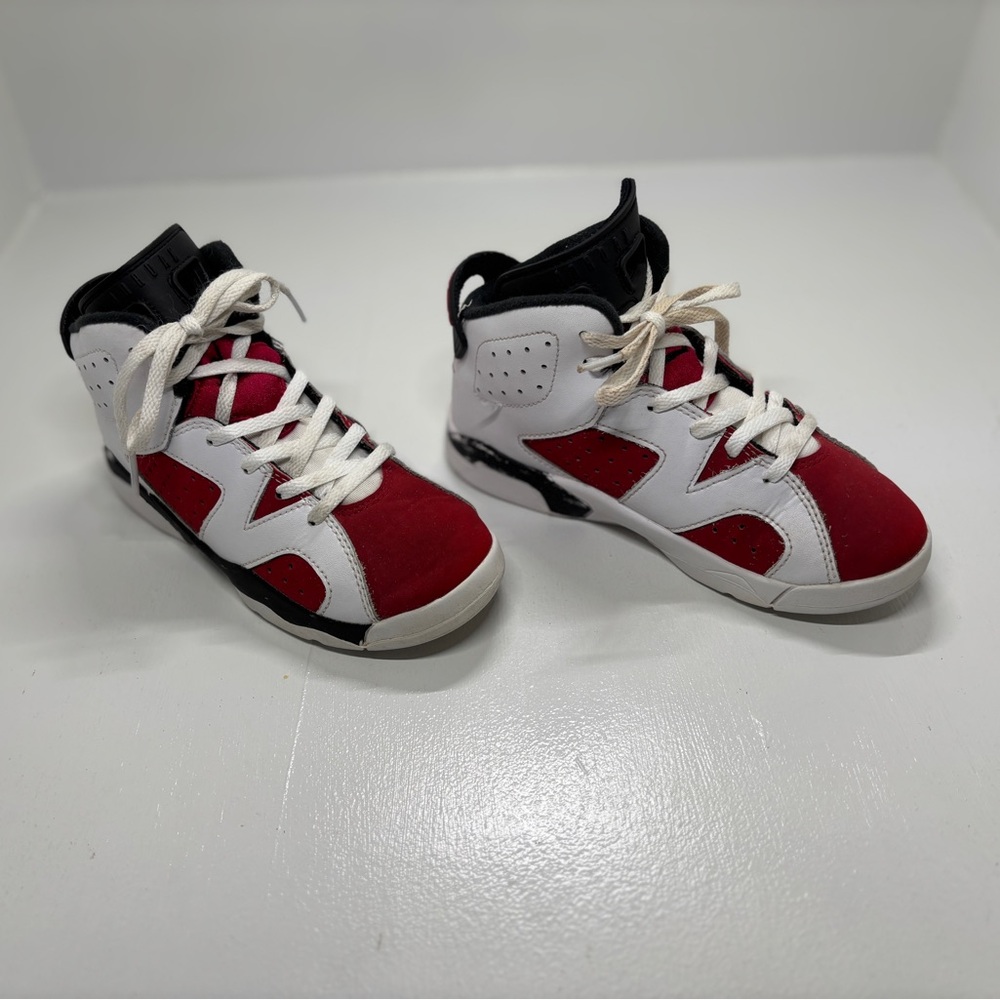 Kids Nike Air Jordan 6 Retro Carmine 13C Red White Black Youth Sneakers - Picture 3 of 11
